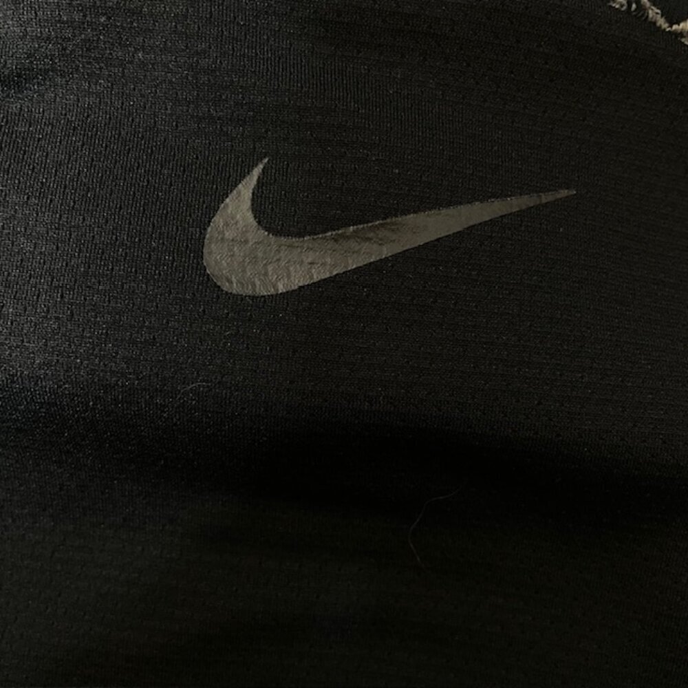 Nike Pro Hyperwarm Pullover Training Top - Size Xs - image 6